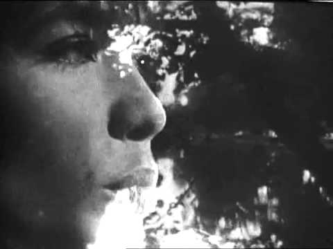 Françoise Hardy   Le temps de l'amour 1966 Par Mitchou