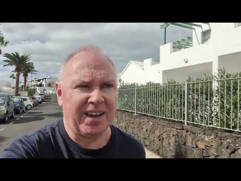 LANZAROTE - The CHEAPEST Hotel In Puerto Del Carmen...