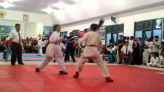 preview picture of video 'Sofia Karate Kumite Kejurda Palu 2015   02'