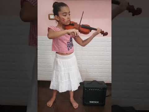 Jasmine El Khoury plays Li Beirut to honor Beirut Blast Victims 🇱🇧