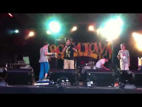 The Beatbox Collective rock Boomtown