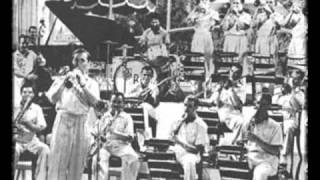 Benny Goodman -  'He Ain't Got Rhythm'