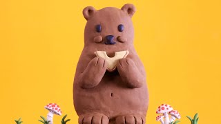STOPMOTION - Super Chill Bear Eats a Sandwich
