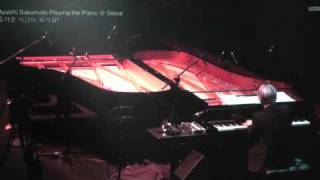 Ryuichi Sakamoto - Happy End - Playing the Piano in Seoul 2011