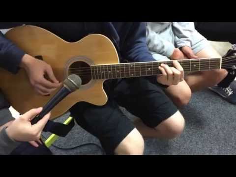 Corul Zorilor impreuna de 1 Mai