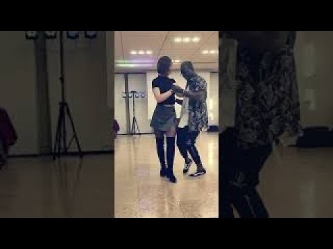 MAMA & ARNOELA DEMO URBAN KIZ