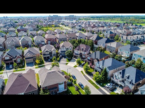 2476 Rideau Drive Oakville