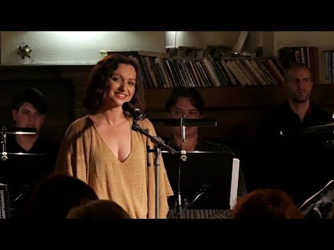 Zdenek Merta u klavíru - Markéta Sedláčková