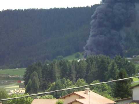 INCENDIE D'UNE USINE A DUNIERES