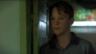 Linda Källgren starring in KULÖRTA LYKTOR by Måns Berthas