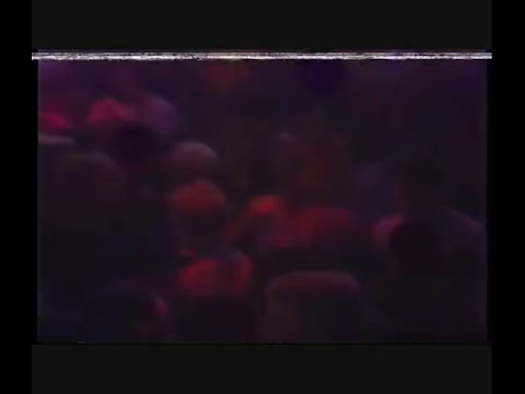 Voo Doo Ray - Hit man and her @ the Hacienda 1989