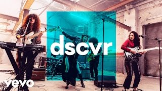 MUNA - I Know A Place - Vevo dscvr (Live)