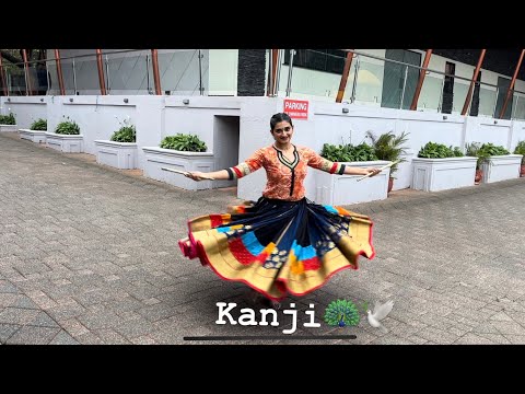 Kanji Kya Rami Aavya Raas | Dance Cover | Aishwarya Majmudar | Dandiya | Thangaat Garba |Pooja Bhuta