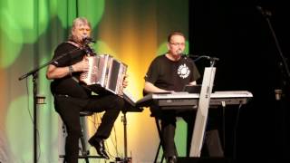 Koncert Veselá trojka - 30.4.2017 Koncert Veselá trojka - 30.4.2017