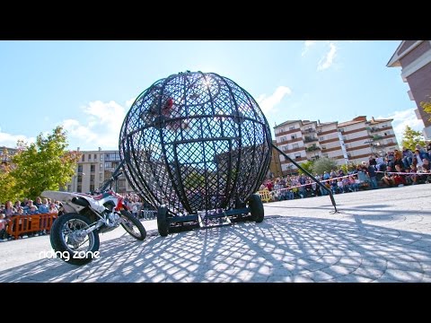 download lagu mp3 mp4 Major Accident La Boule, download mp3 Major Accident La Boule free download, download mp3 Major Accident La Boule