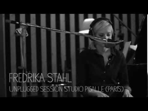 Fredrika Stahl - Ghosts'N Beasts (Acoustic)