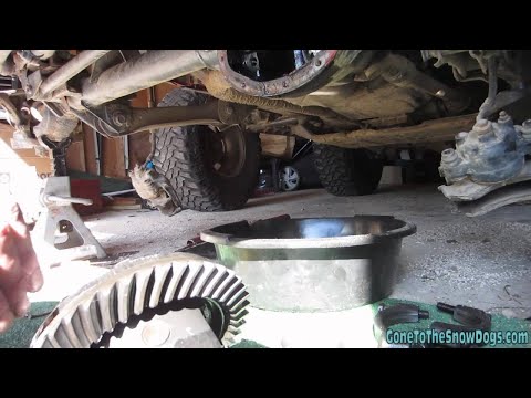 JAMIE STOLE MY CAMERA - Jeep Wrangler Powertrax Locker Installation