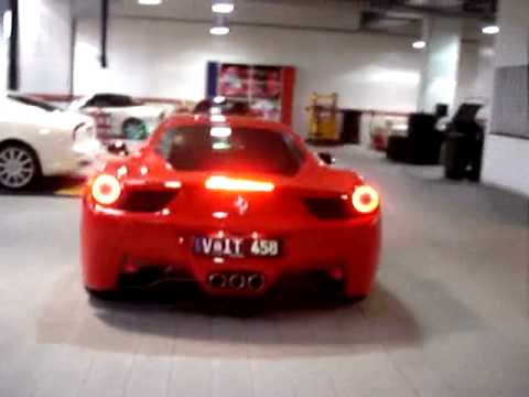 Ferrari 458 italia start, revs and accelerate