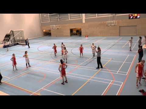 BV Hoofddorp VU16-1 tegen Landslake Lions VU16-1 (kwart 1)