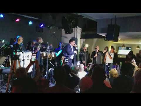 Lalo Rodríguez .Devórame otra vez. Concierto en Latín Roots.