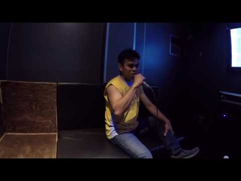 Walking at Cherry Beach,  Karaoke session