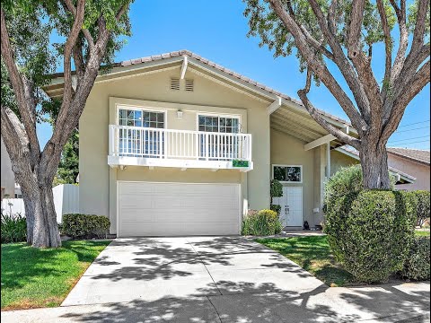 HOT NEW VALENCIA LISTING - 23509 Via Farol