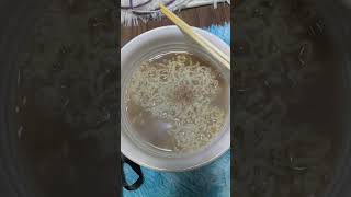 今日の晩御飯友達の家で晩御飯チャルメラのみそ#tetsuohiura#チャルメラ #みそ#友達#今日の晩御飯