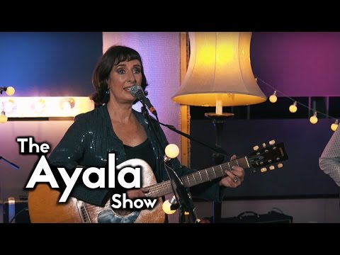 Rebecca Hollweg - Light - live on The Ayala Show