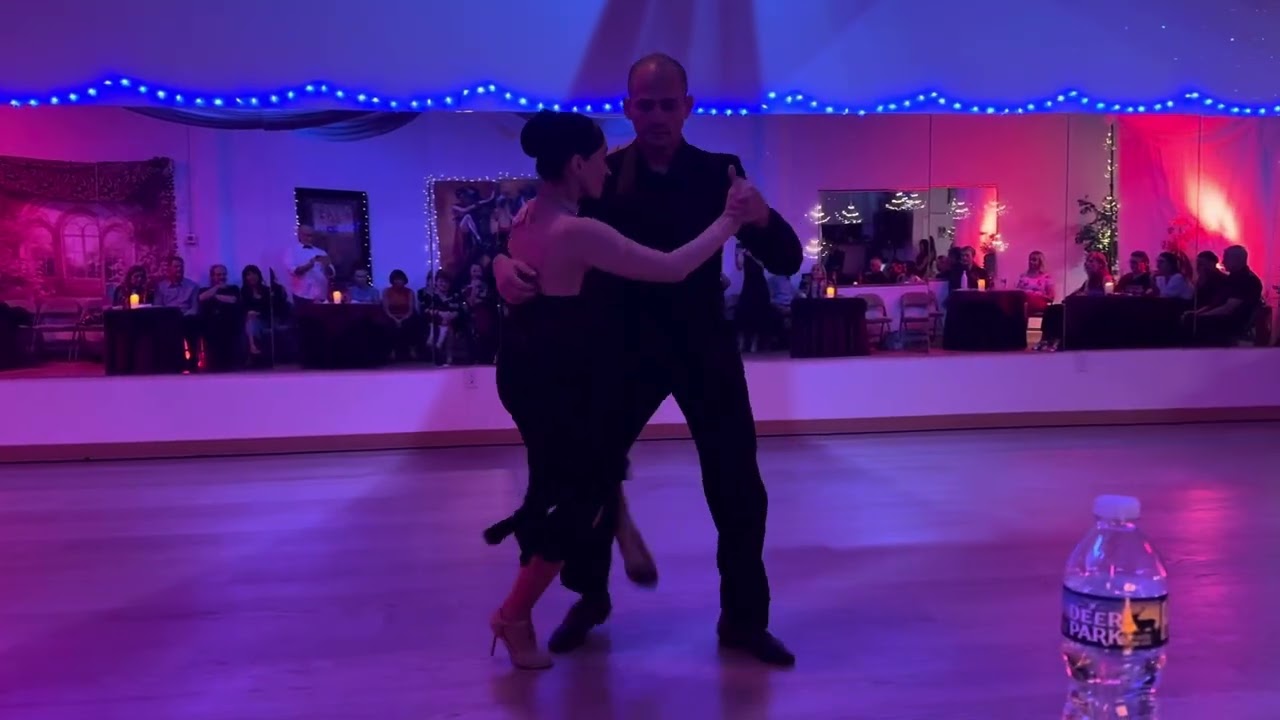 Video thumbnail for Guillermina Quiroga & Mariano Logiudice. Este es El Rey. Milonga El Yeite. November 26, 2024