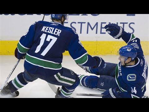 Alex Burrows OT goal (Canucks vs Blackhawks, R1 G7  2011 Stanley Cup Playoffs)