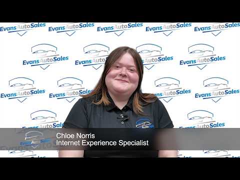 Internet Experience Specialist Chloe Norris