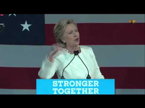 Clinton till hårt angrepp mot Trumps kvinnosyn i kväll i Florida