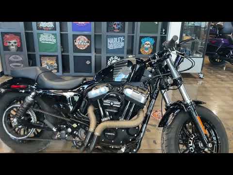 2016 Harley-Davidson<sup>®</sup> Forty-Eight<sup>®</sup> Vivid Black