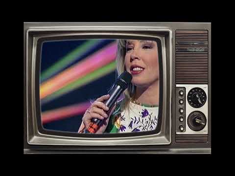 Semiha Yankı - "Seninle Bir Dakika" (2005 Eurovision Türkiye Finali)