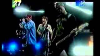 Bloodhound Gang - Why is Everybody Always Picking On Me (Live @mtv europe)