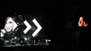 Gwen Stefani &#39;Keep on Dancin&#39; - Toronto- 04/08/2016