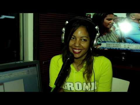 Kelly Silva apresenta "Rosto do Amor" - Especial - "Linna Jhoy"