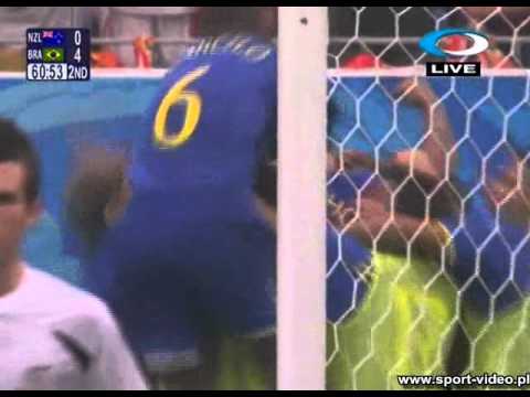 Brazil Vs New Zealand 4-0 Ronaldinho Goal ( Beijing 2008 )