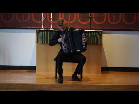 V. Semionov: Divertimento; Nostalgia (2. movement)