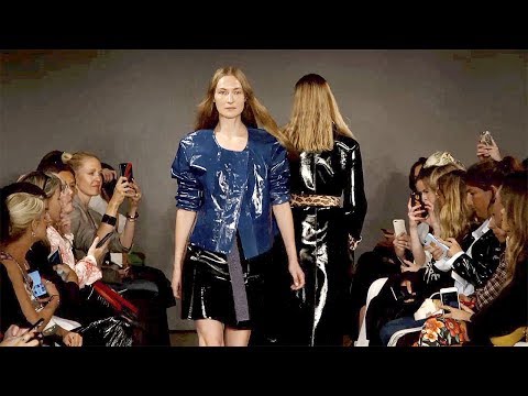 Stand | Spring Summer 2018 Full Fashion Show | Exclusive