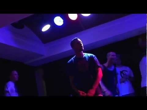 Salvuccio,feat.Tobi Nice & Tevlon - Kein Geld (Live)