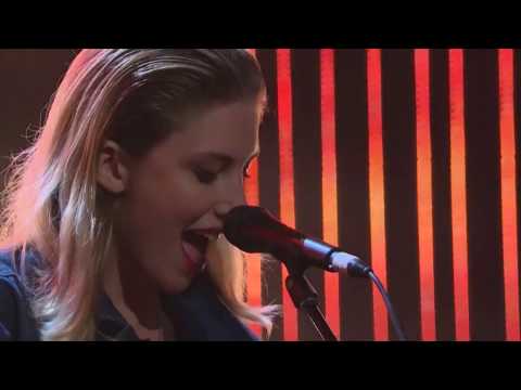 Wolf Alice  | Moaning Lisa Smile live at The Late Late Show with James Corden 2015 (HD 1080p)