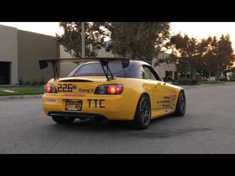 Tomei Expreme Ti Exhaust - Honda S2000 AP1 / AP2