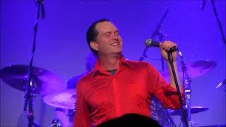 Electric Six - Gay Bar (Live in Cork 2019)
