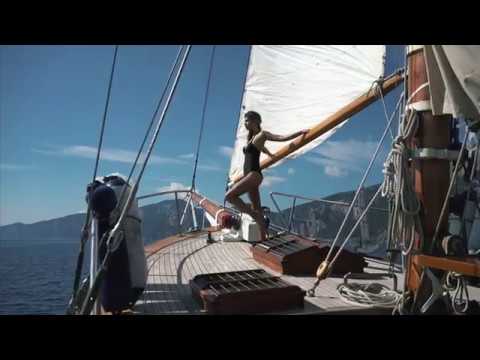 BEACHLIFE SWIMWEAR SS19 CAMPAIGN PREVIEW