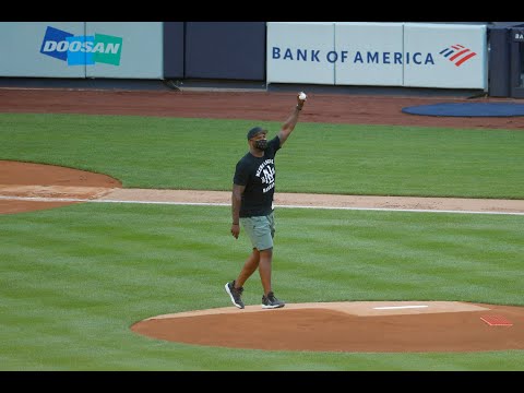 Yankees great CC Sabahia throws 1st pitch to Gerrit Cole before game vs. Red Sox