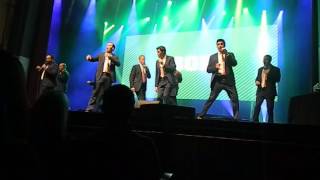 Straight No Chaser - Up on the Housetop