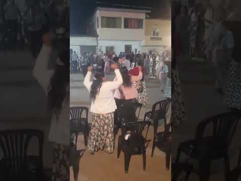El Abrazo del Espíritu santo sobre isidro ayora 