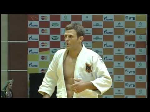 Ole Bischof Throwing Down.