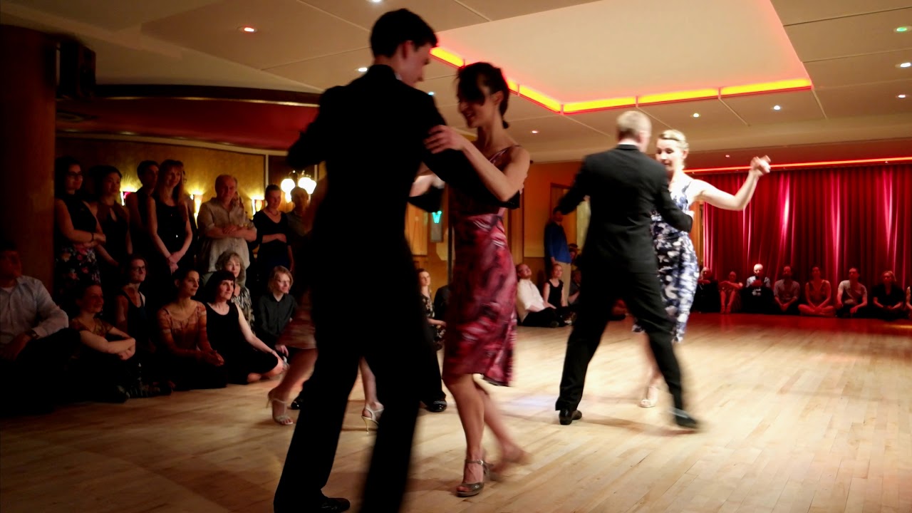 Juan Pablo Canavire och Sara Westin med DNI dansare